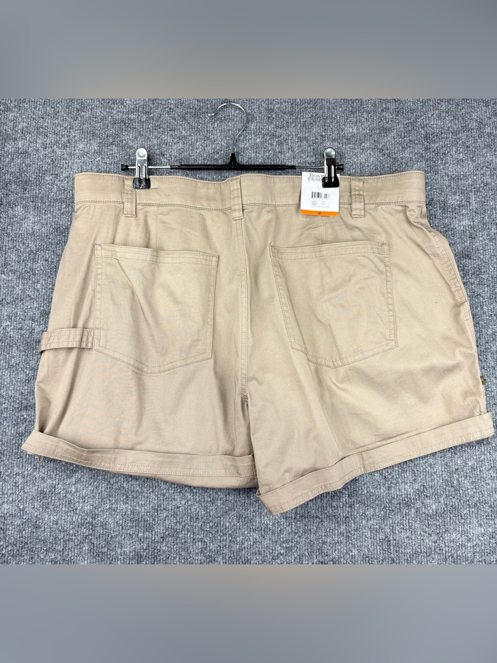 NEW Boston Traders Women's Elastic Waist Casual Shorts Size 16 Tan Cargo Chino - Picture 3 of 4